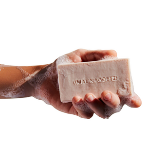 Malin+Goetz Barra de Jabon Hidratante Vitamina B5 - Fresa 150 g 850056040532