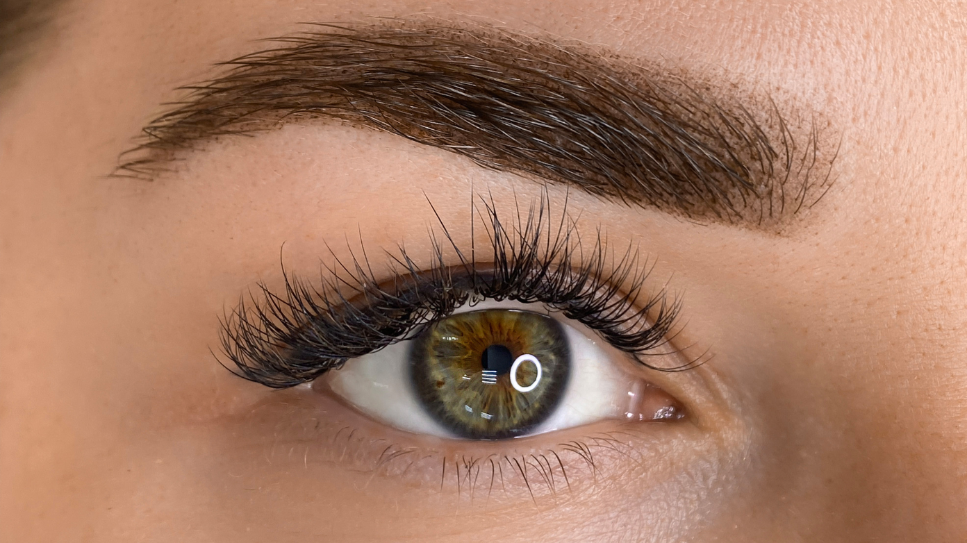 Cómo fortalecer tus cejas - Los mejores tratamientos