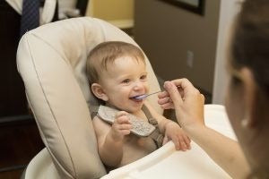 Alimentación complementaria para bebés: ¿Cuándo y cómo?