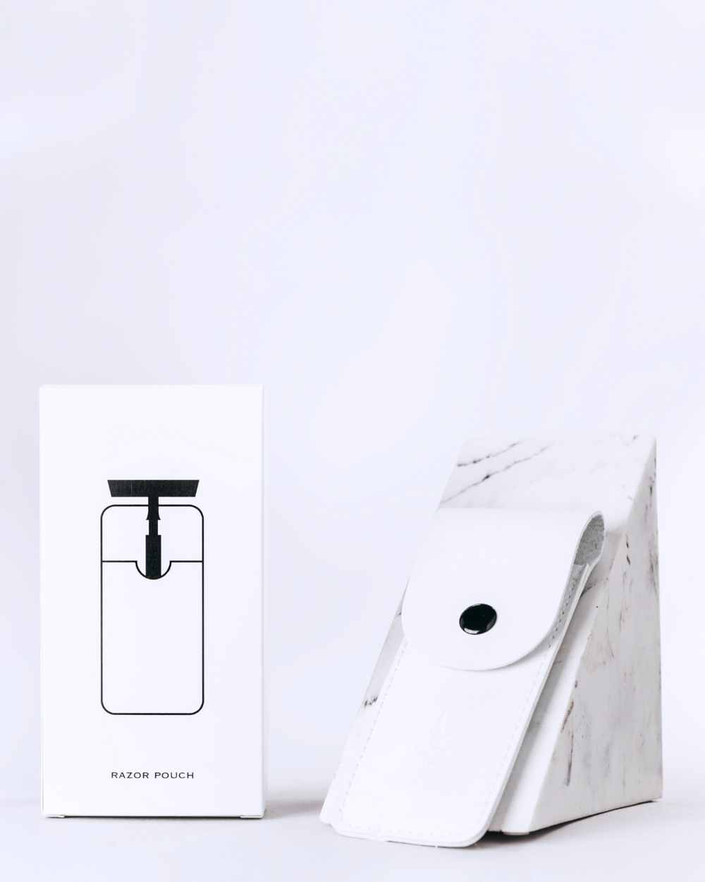 Banbu Funda maquinilla de afeitar blanca