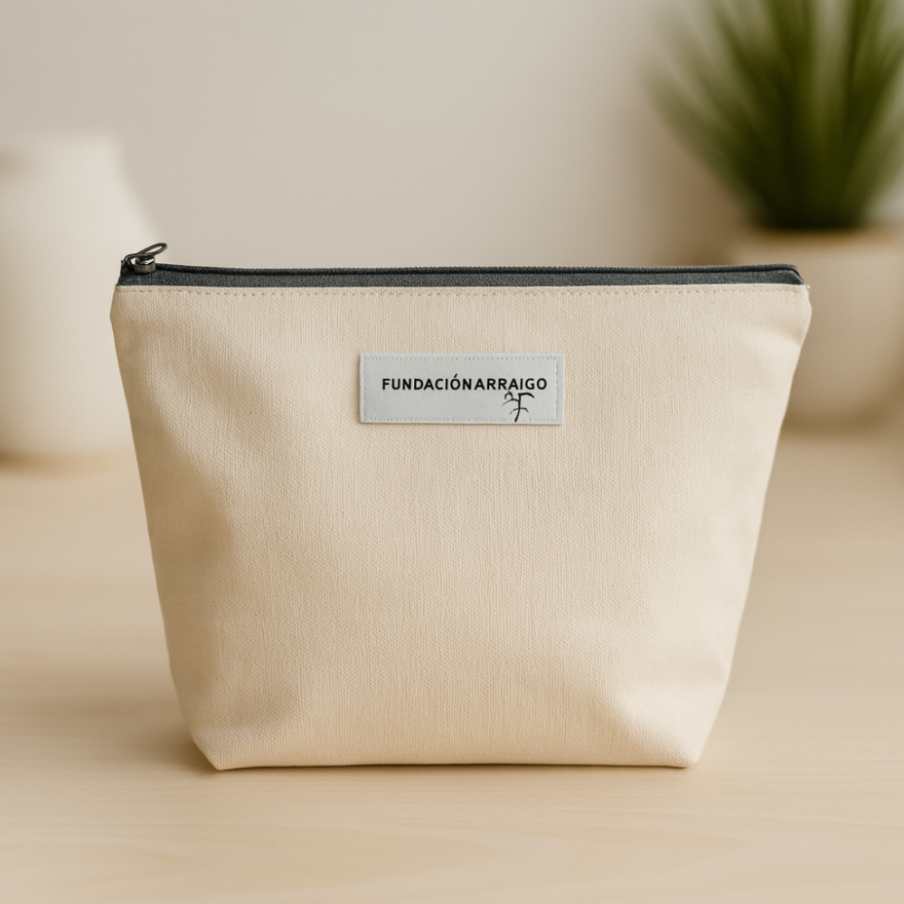 Fundación Arraigo Neceser - RG