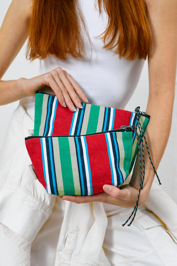 Necessaire/estojo lona rede vermelho