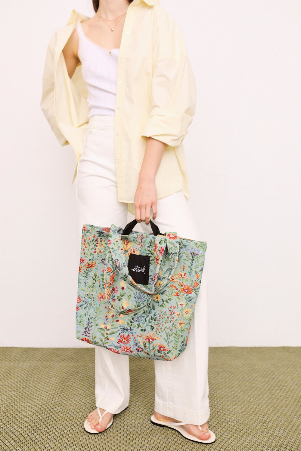 Eturel Tote bag tejido jacquard flores azaleas celeste