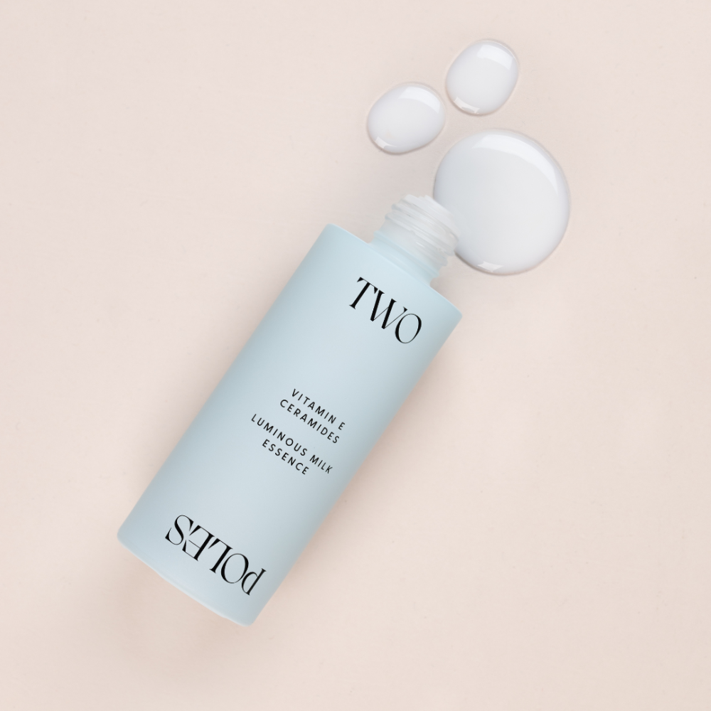 Two Poles Luminous Milk Essence 80 ml